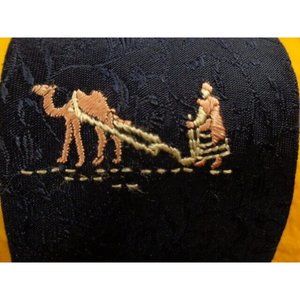 1950s ~VINTAGE ANTIQUE RETRO TIE ~PALM TREES FARMER CAMEL & PLOW ~PINK BLUE ~54"